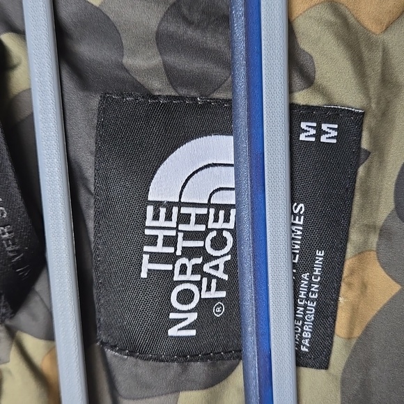 The North Face W Gotham 550 Goose Down Grape Leaf Green Puffer Jacket Faux Fur M - Picture 3 of 5